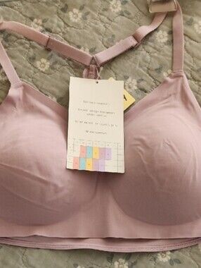 Lace-Front Light Pink Bralette with Smooth Cups